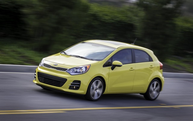 Kia Rio 5-Door 2016. Desktop wallpaper