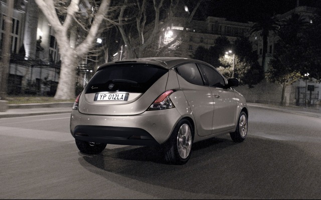 Lancia Ypsilon Ecochic Methane 2013. Desktop wallpaper