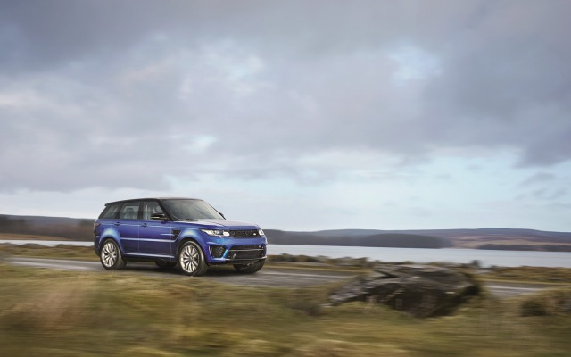 Land Rover Range Rover Sport SVR 2015. Desktop wallpaper