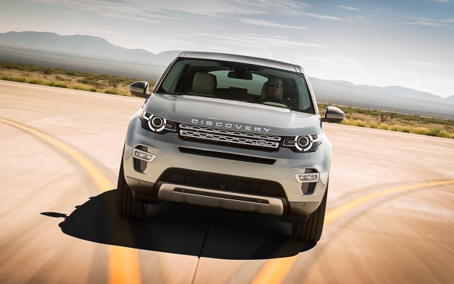 Land Rover Discovery Sport 2015. Desktop wallpaper