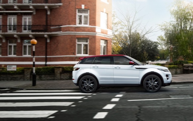 Land Rover Range Rover Evoque NW8 Special Edition 2015. Desktop wallpaper