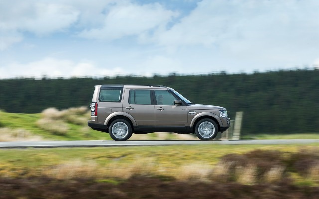 Land Rover Discovery XXV Edition 2014. Desktop wallpaper