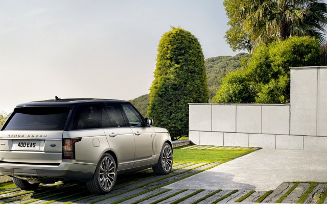 Land Rover Range Rover 2013. Desktop wallpaper