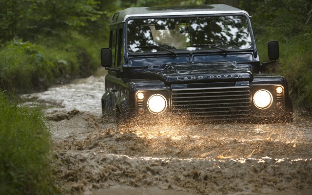 Land Rover Defender 2013. Desktop wallpaper