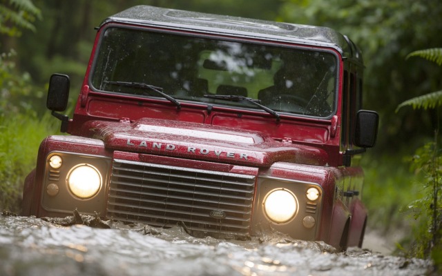 Land Rover Defender 2013. Desktop wallpaper