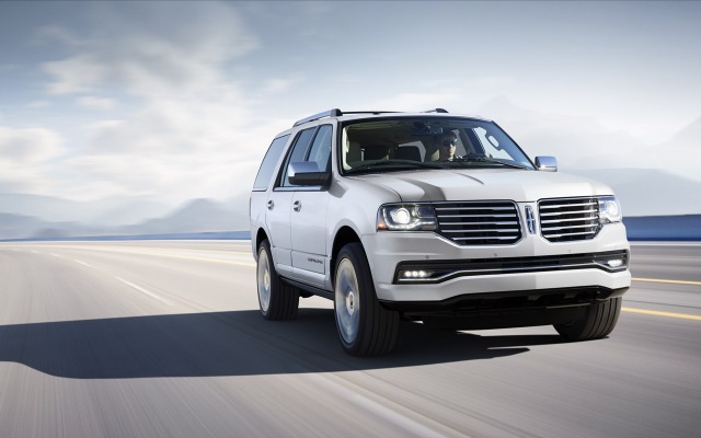 Lincoln Navigator 2015. Desktop wallpaper