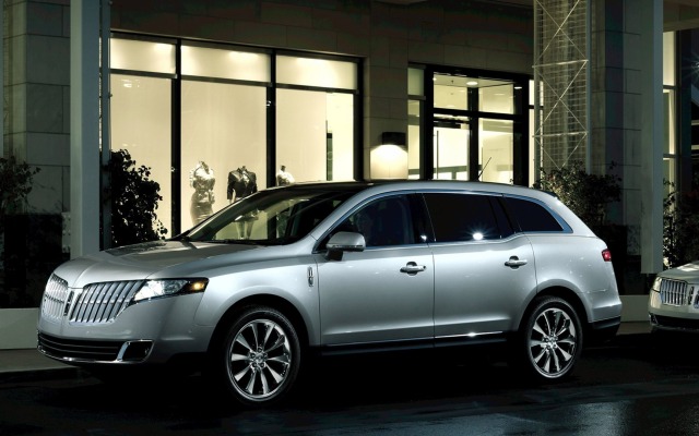 Lincoln MKT Town Car 2011. Desktop wallpaper