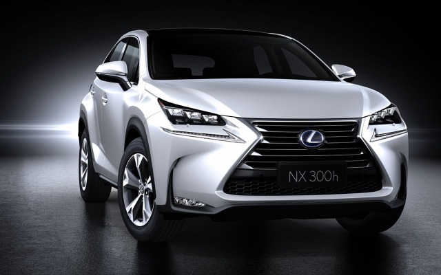 Lexus NX 300h 2015. Desktop wallpaper