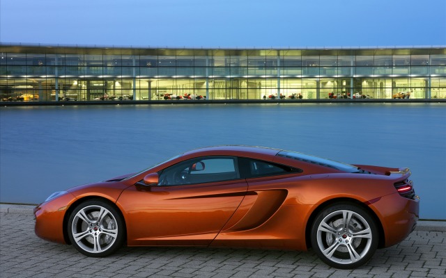 McLaren MP4-12C 2011. Desktop wallpaper