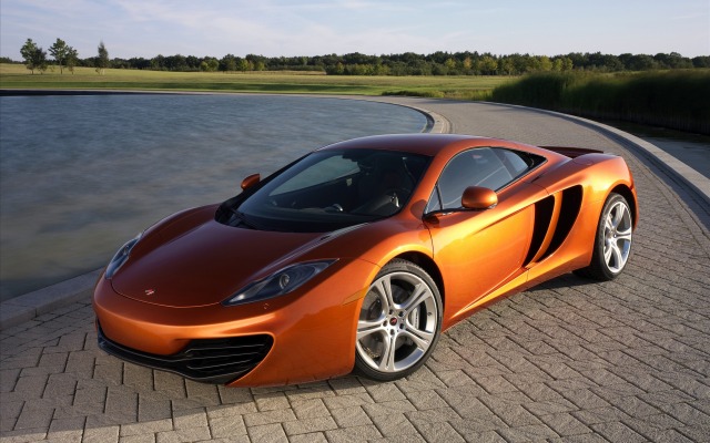 McLaren MP4-12C 2011. Desktop wallpaper