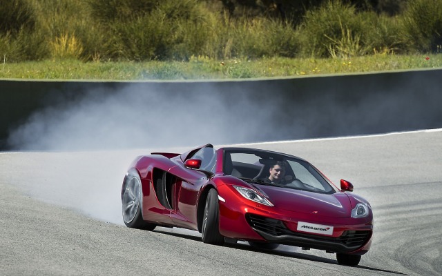 McLaren 12C Spider 2012. Desktop wallpaper