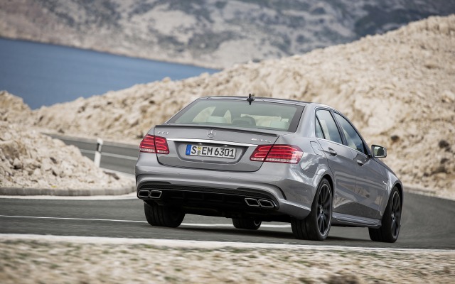 Mercedes-Benz E 63 AMG 2015. Desktop wallpaper