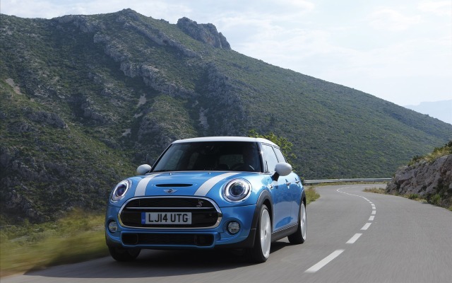 MINI Cooper S 5-door 2015. Desktop wallpaper