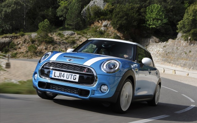 MINI Cooper S 5-door 2015. Desktop wallpaper