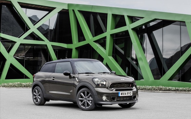 MINI Cooper S Paceman 2015. Desktop wallpaper