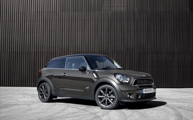 MINI Cooper S Paceman 2015. Desktop wallpaper