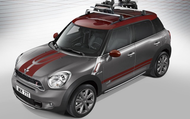 MINI Cooper S Countryman Park Lane 2015. Desktop wallpaper