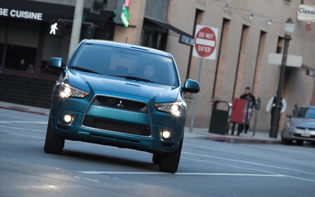 Mitsubishi Outlander Sport 2012. Desktop wallpaper