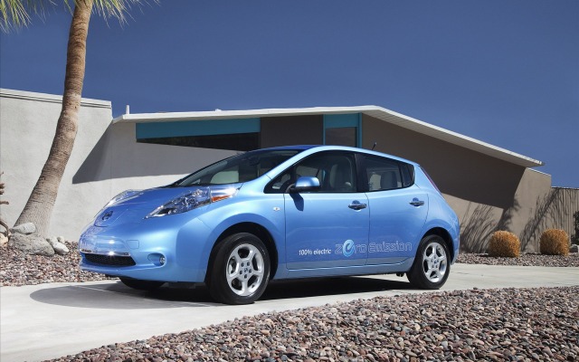 Nissan LEAF 2012. Desktop wallpaper