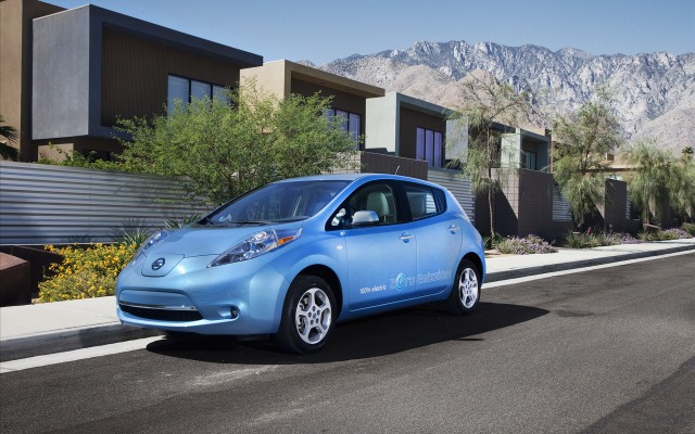 Nissan LEAF 2012. Desktop wallpaper