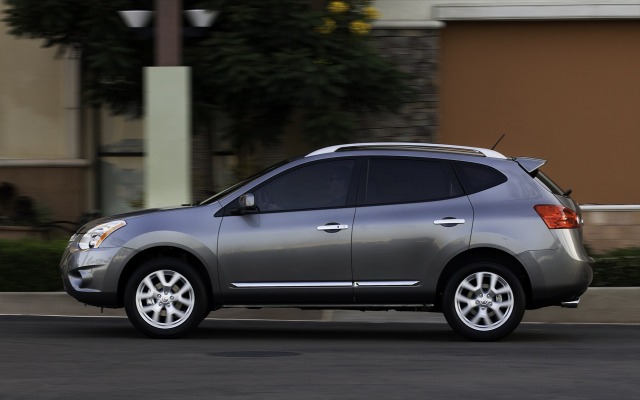 Nissan Rogue 2012. Desktop wallpaper