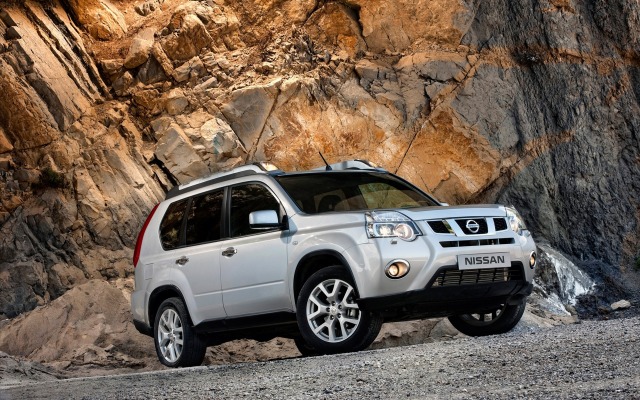 Nissan X-Trail 2011. Desktop wallpaper