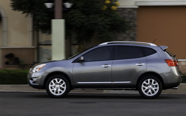 Nissan Rogue 2011. Desktop wallpaper