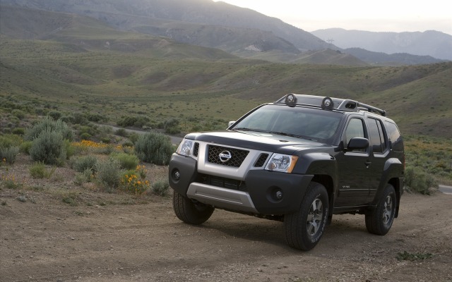 Nissan Xterra 2010. Desktop wallpaper