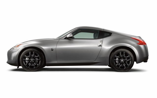 Nissan 370Z Coupe 2015. Desktop wallpaper