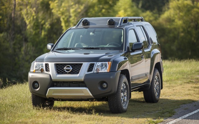 Nissan Xterra 2015. Desktop wallpaper