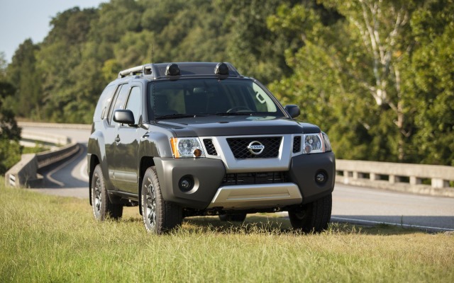 Nissan Xterra 2015. Desktop wallpaper