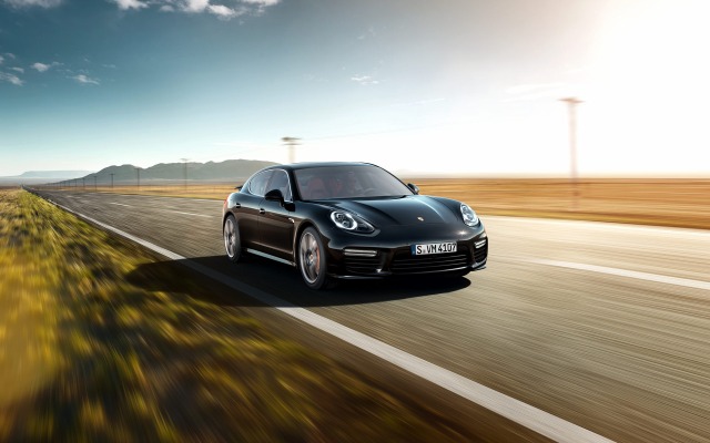 Porsche Panamera 4S Executive 2015. Desktop wallpaper