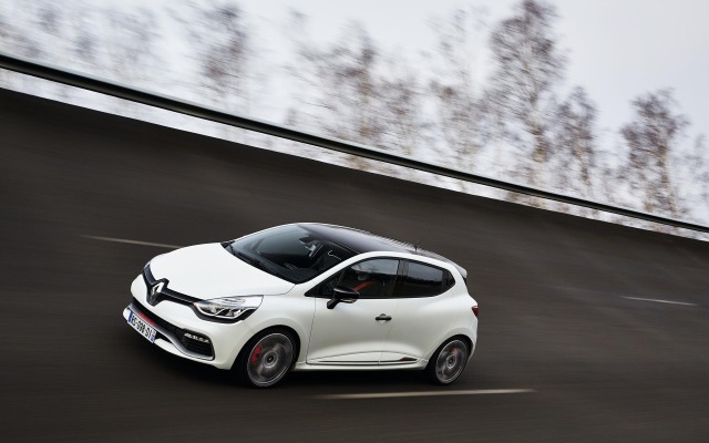 Renault Clio Renaultsport 220 Trophy 2015. Desktop wallpaper