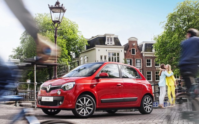 Renault Twingo 2015. Desktop wallpaper