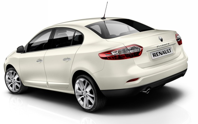 Renault Fluence 2013. Desktop wallpaper