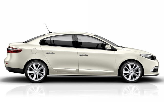 Renault Fluence 2013. Desktop wallpaper