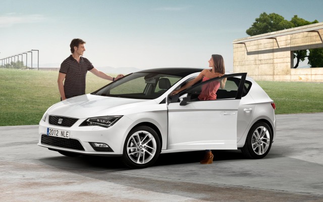 SEAT Leon 2013. Desktop wallpaper