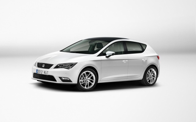 SEAT Leon 2013. Desktop wallpaper