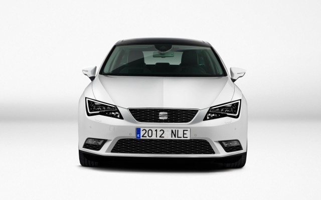 SEAT Leon 2013. Desktop wallpaper