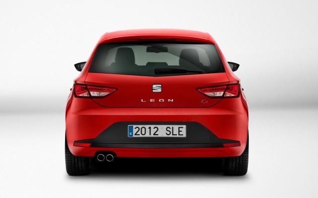 SEAT Leon 2013. Desktop wallpaper