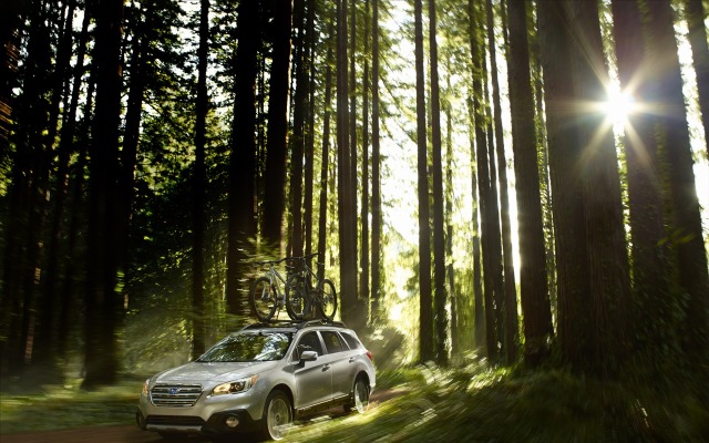 Subaru Outback 2015. Desktop wallpaper