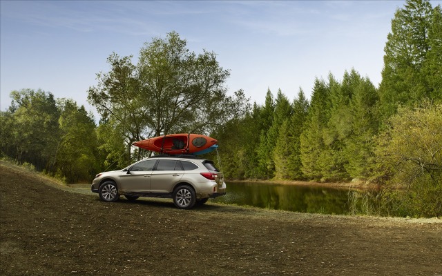 Subaru Outback 2015. Desktop wallpaper