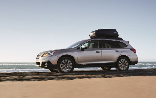 Subaru Outback 2015. Desktop wallpaper