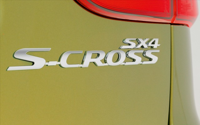 Suzuki SX4 S-Cross 2014. Desktop wallpaper