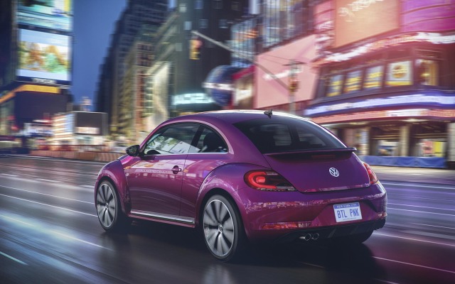 Volkswagen Beetle Pink Color Edition 2015. Desktop wallpaper