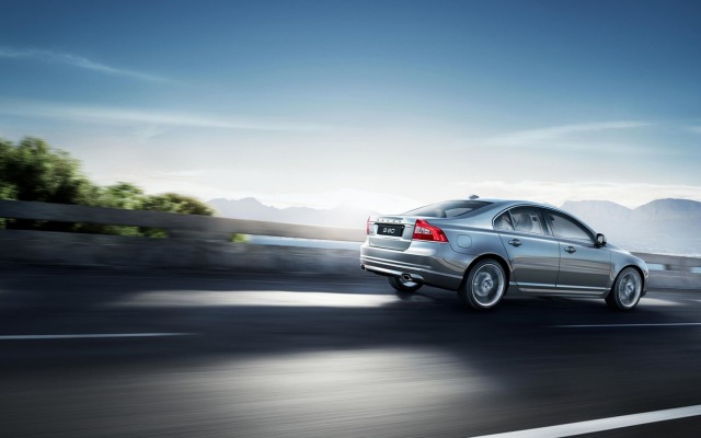 Volvo S80 2015. Desktop wallpaper