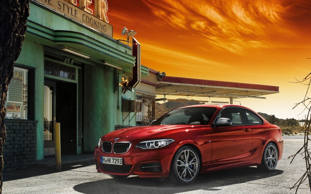 BMW 2 Series Coupe 2015. Desktop wallpaper