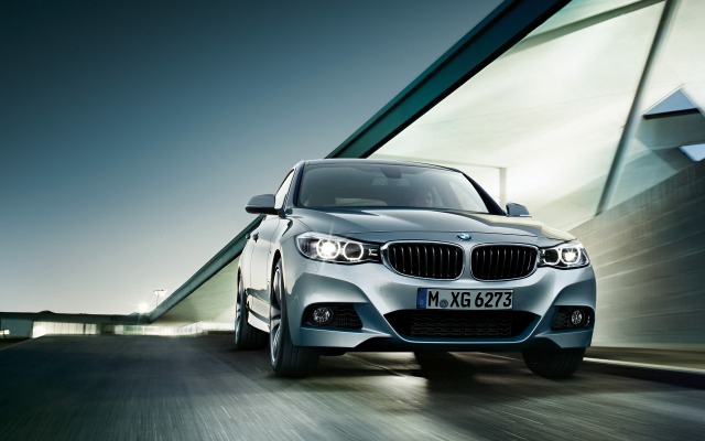 BMW 3 Series Gran Turismo 2015. Desktop wallpaper