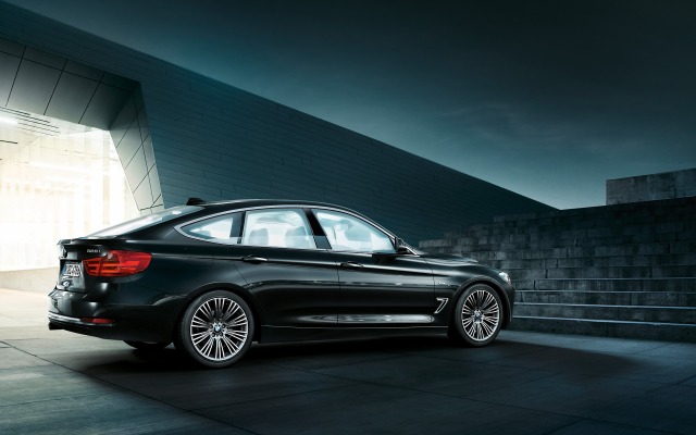 BMW 3 Series Gran Turismo 2015. Desktop wallpaper