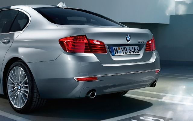 BMW 5 Series Sedan 2015. Desktop wallpaper